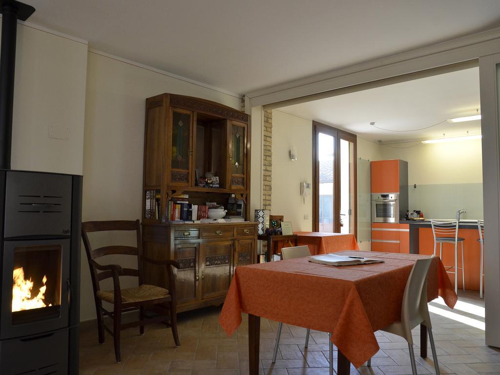 9 Muse Bed And Breakfast Canneto sull'Oglio Екстериор снимка