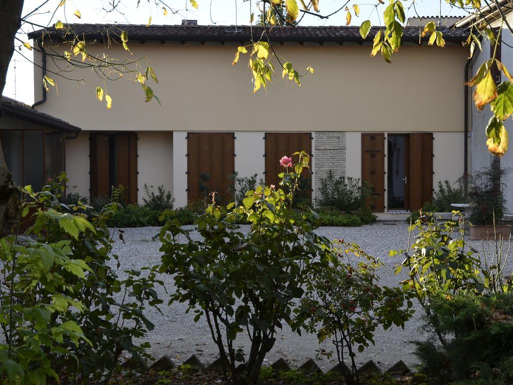 9 Muse Bed And Breakfast Canneto sull'Oglio Екстериор снимка