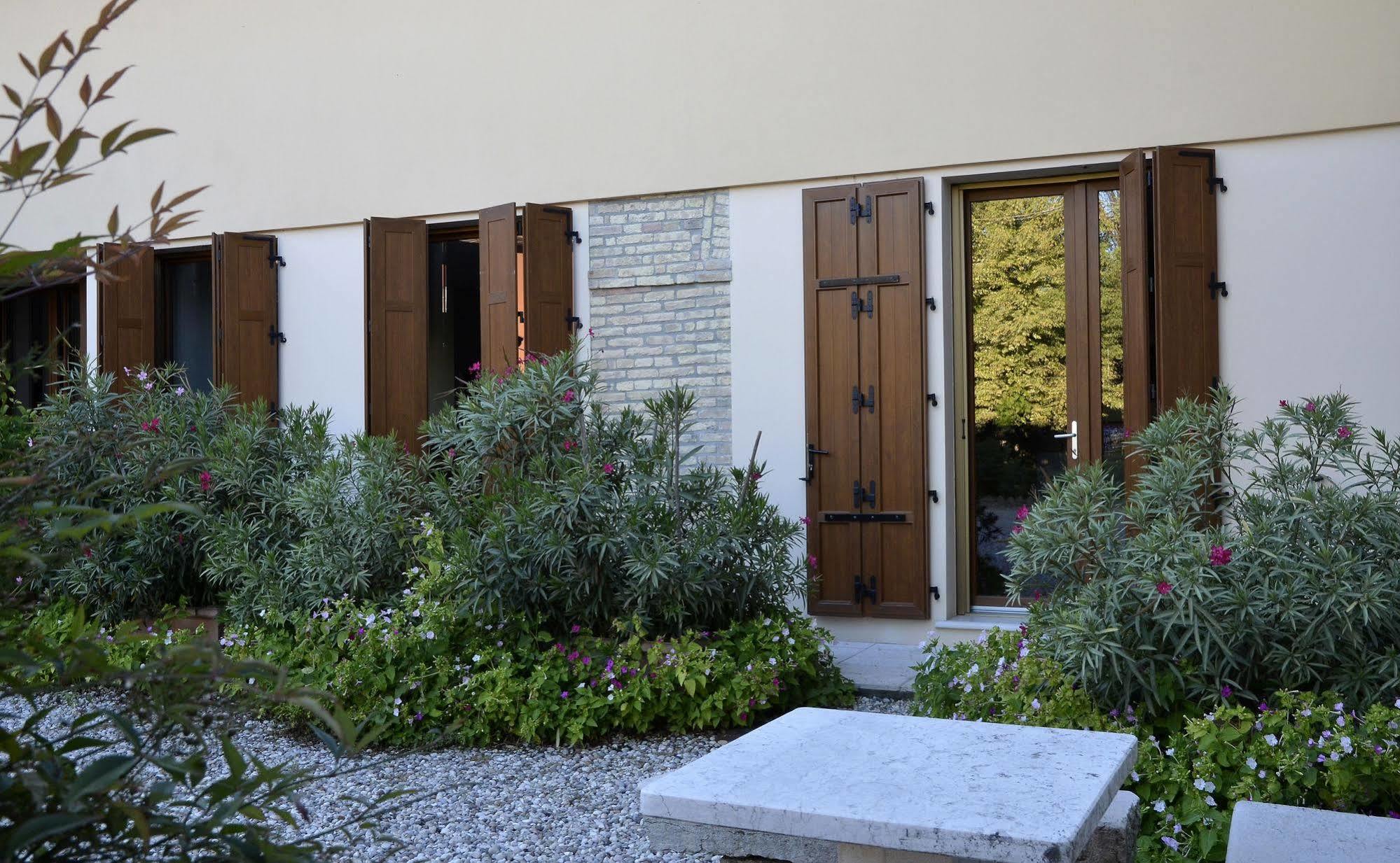 9 Muse Bed And Breakfast Canneto sull'Oglio Екстериор снимка