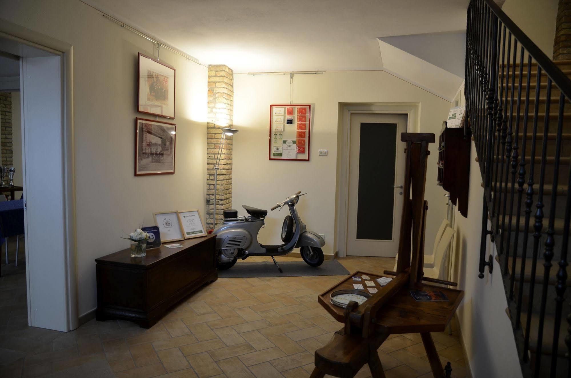 9 Muse Bed And Breakfast Canneto sull'Oglio Екстериор снимка