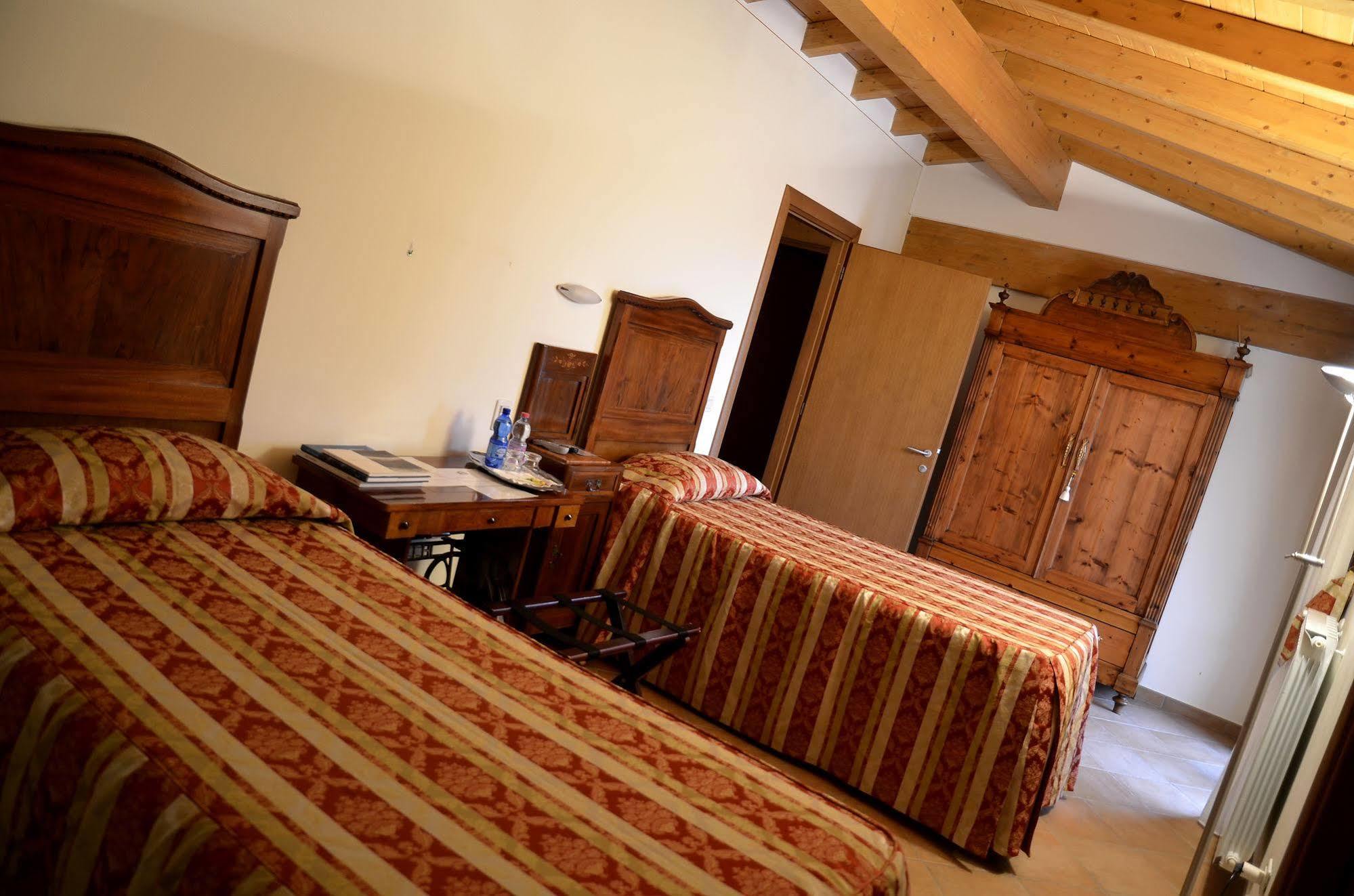 9 Muse Bed And Breakfast Canneto sull'Oglio Екстериор снимка