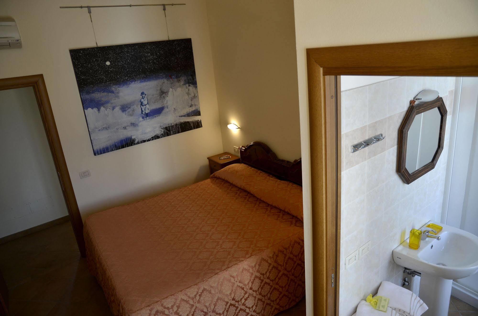 9 Muse Bed And Breakfast Canneto sull'Oglio Екстериор снимка